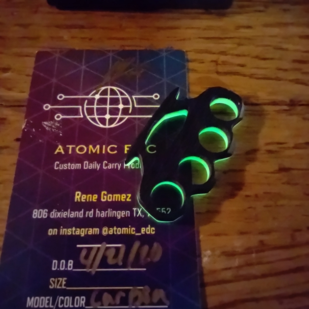 Atomic EDC knuck carbon/green glow pendant